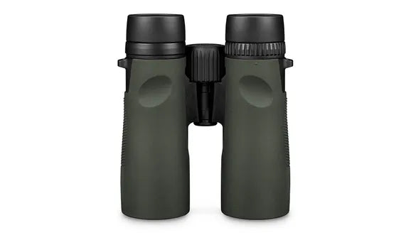 Vortex Diamondback HD 8x42  Binoculars with Bonus Glasspack Harness