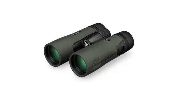 Vortex Diamondback HD 8x42  Binoculars with Bonus Glasspack Harness